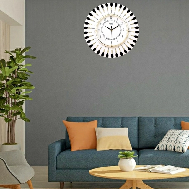 AJANTA Analog Designer Wall Clock (30x30 cm) (Pack Of 1)