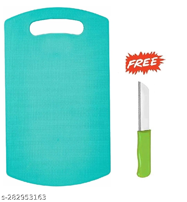 Plastic Chopping Board with Knife (Multicolor, of 1)