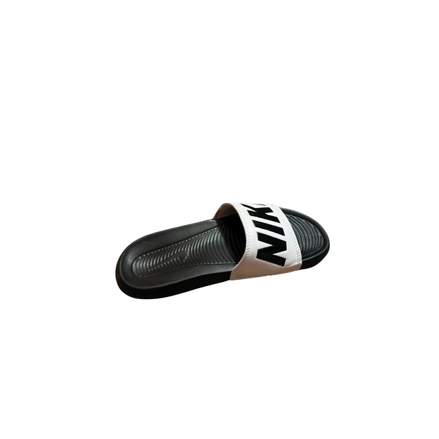 Sliders for Men (Black & White, 6)