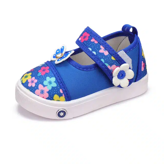 Casual Shoes for Girls (Blue, 6C)