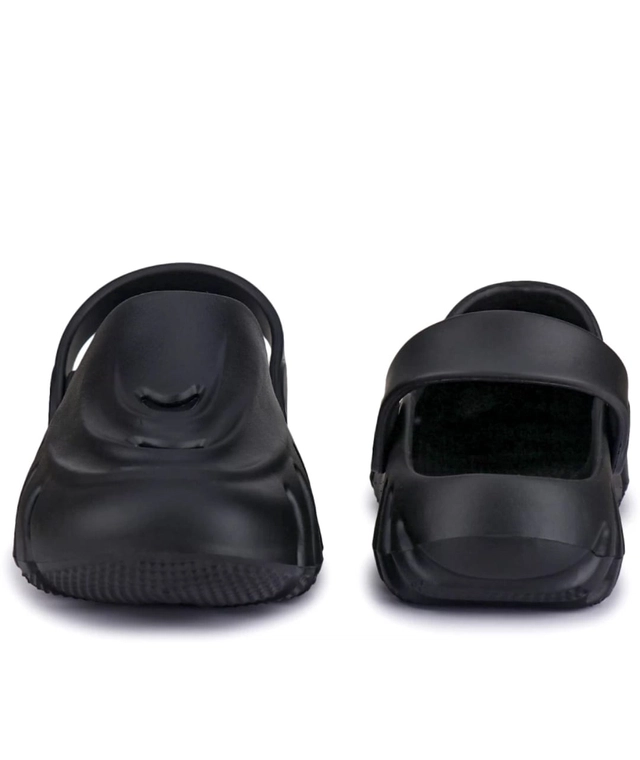 Clogs for Men (Black, 6)