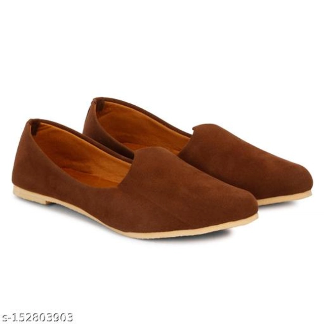 Mojaris for Men (Brown, 6)