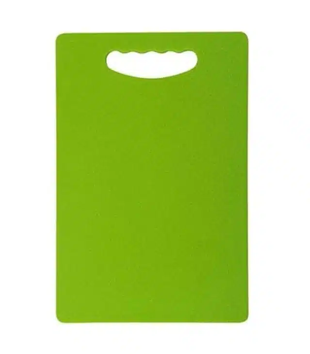 Plastic Vegetable Cutting Board (Green, 20x15 cm)