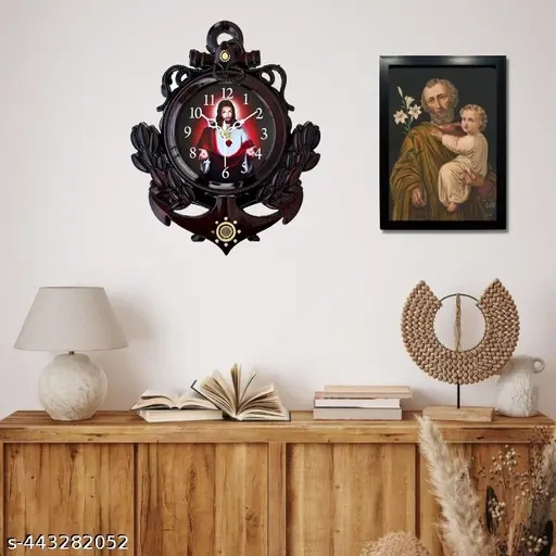 Plastic Jesus Wall Clock (Multicolor, 25 cm)