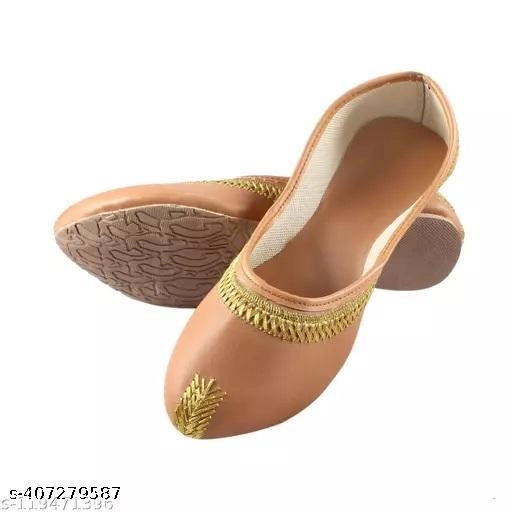 Juttis for Women (Tan, 4)