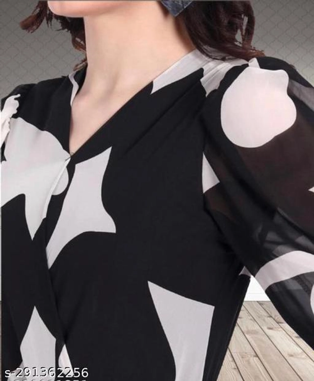 Crepe Printed Jumpsuit for Women (Black & White, Free Size)