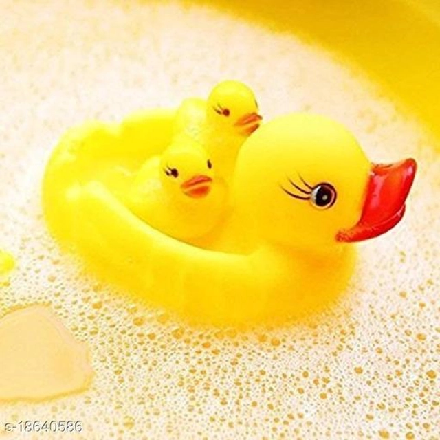 Duck Family Bathtub Toy for Kids (Yellow, Set of 4)