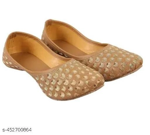 Juttis for Women (Yellow, 4)