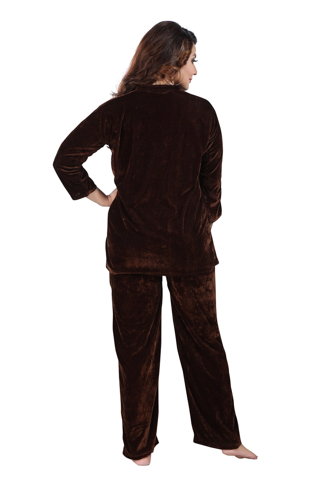 Velvet Solid Nightsuit for Women (Brown, M)