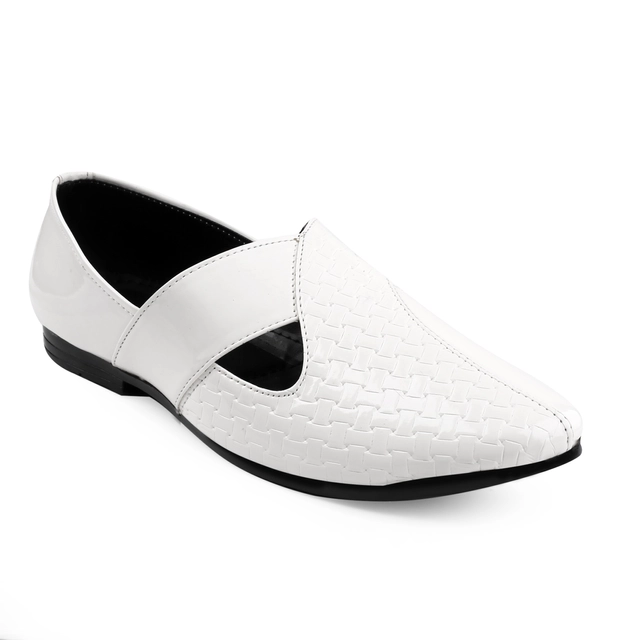 Juttis for Men (White, 6)