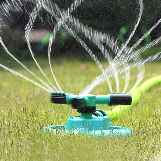 TAPIXAA Automatic 360° Rotating Adjustable Sprayer Lawn Sprinkler Large Area Coverage Water Sprinklers for Lawns and Gardens Irrigation System Water Saving Device (Pack of 1)