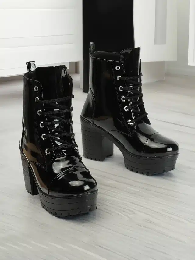 Boots for Women (Black, 3)