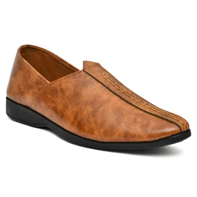 Juttis for Men (Tan, 6)