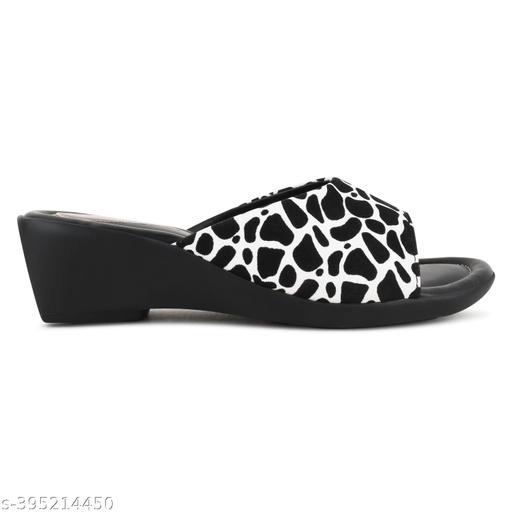 Slippers for Women (Black & White, 3)