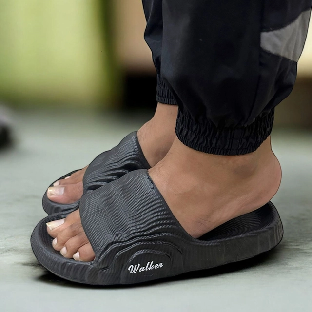 Sliders for Men (Black, 7)