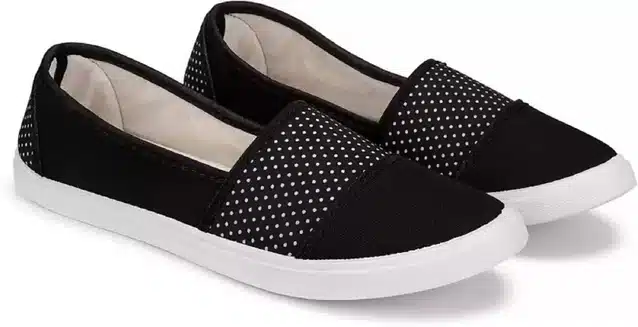 Casual Shoes for Women (Black, 6)