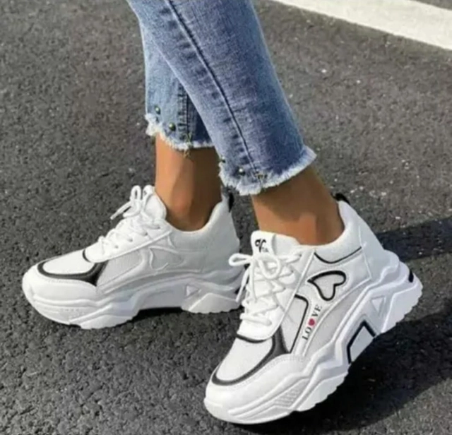 Sneakers for Women (White & Black, 3)