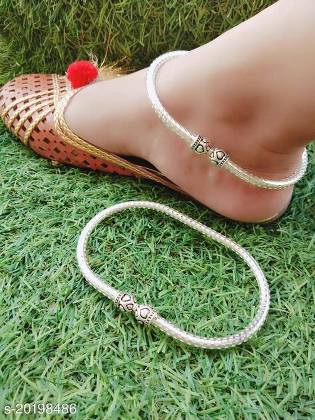 Alloy Anklets for Women (Multicolor, Set of 1)