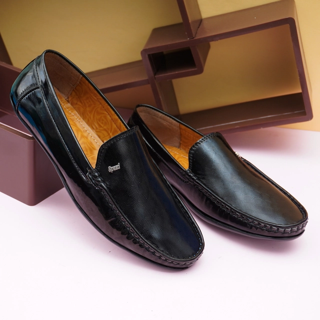 Loafers for Men (Black, 6)