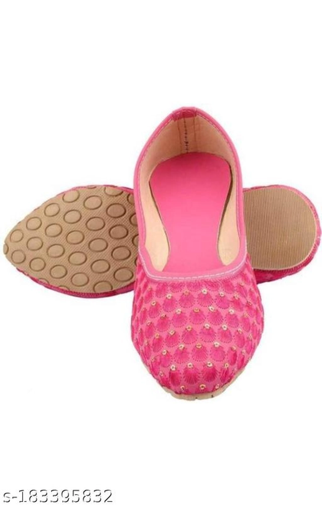 Juttis for Women (Pink, 4)