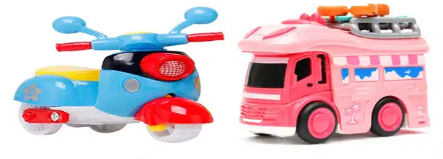 Station Wagon with Scooter Toy (Set of 2, Multicolor)