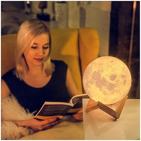 Moonlight Lamp with Stand & USB (Gold, 15 cm)