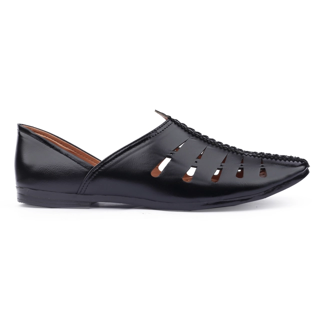 Juttis for Men (Black, 6)