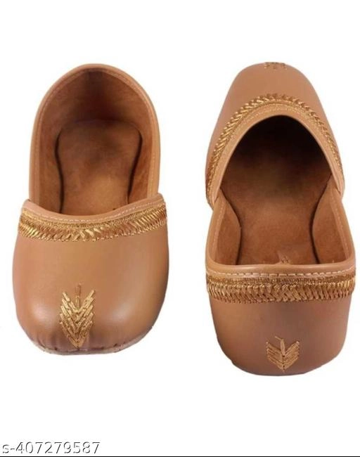 Juttis for Women (Tan, 4)