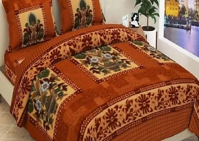 Woolen Double Size Bedsheet with 2 Pillow Covers (Rust, 90x90 Inches)