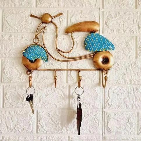 Metal Key Hanger Scooter Wall Hanging (Multicolor, 19x21x3)