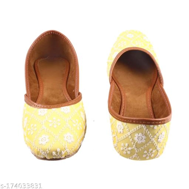 Juttis for Women (Yellow, 4)