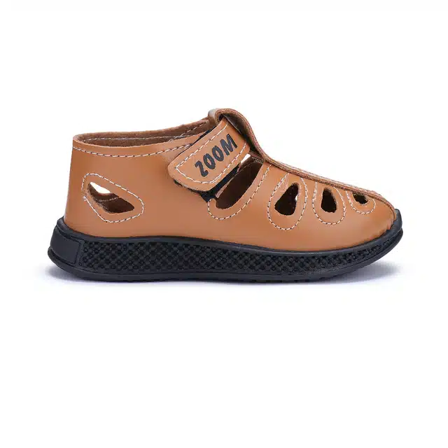 Sandal for Boys (Brown, 6C)