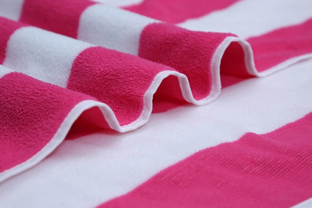 Cotton Bath Towel (Pink & White, 24x51 inches)